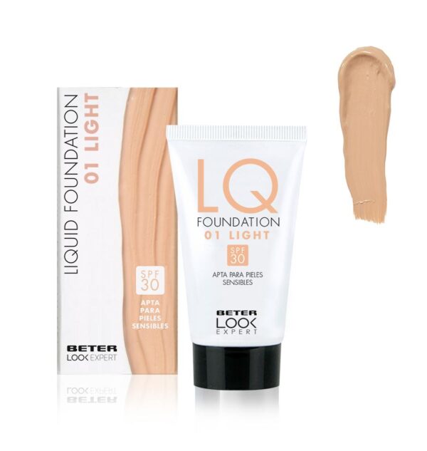 liquid foundation look expert 1